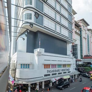 Super Oyo Collection O Hotel Pasar Baru Heritage