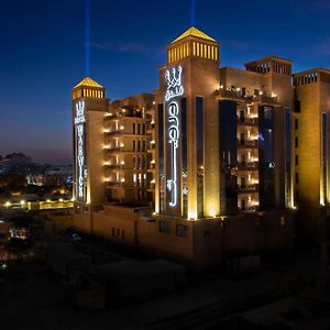 Warwick Al Khobar